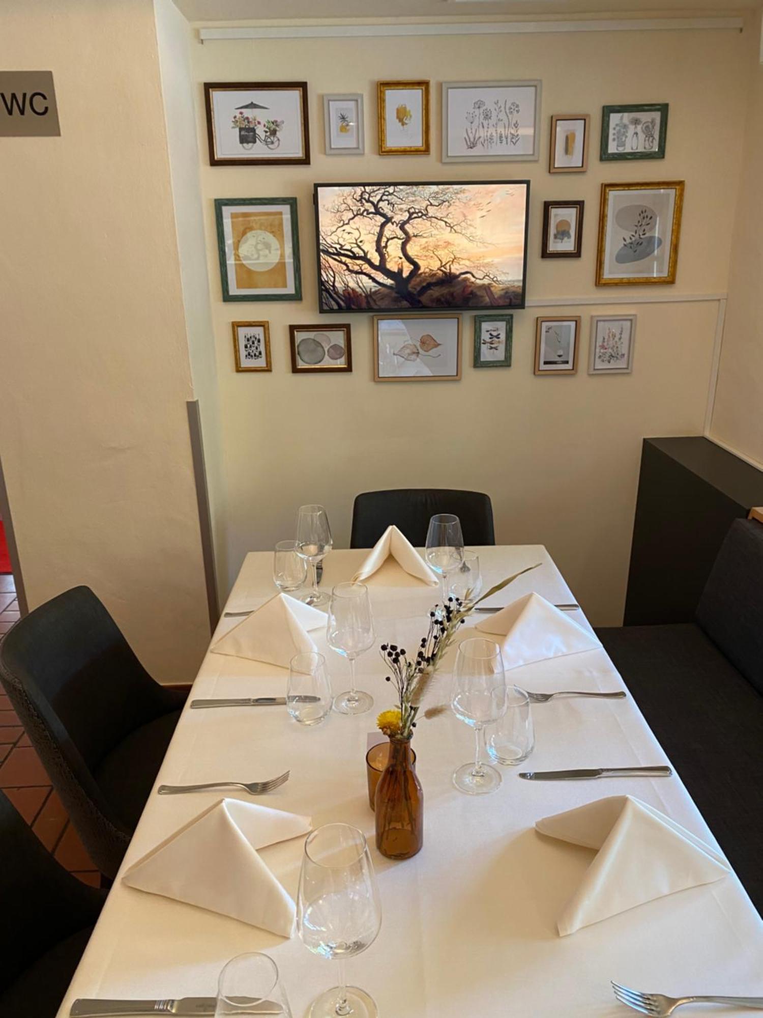 Herzogskelter Restaurant Hotel 居格林根 外观 照片