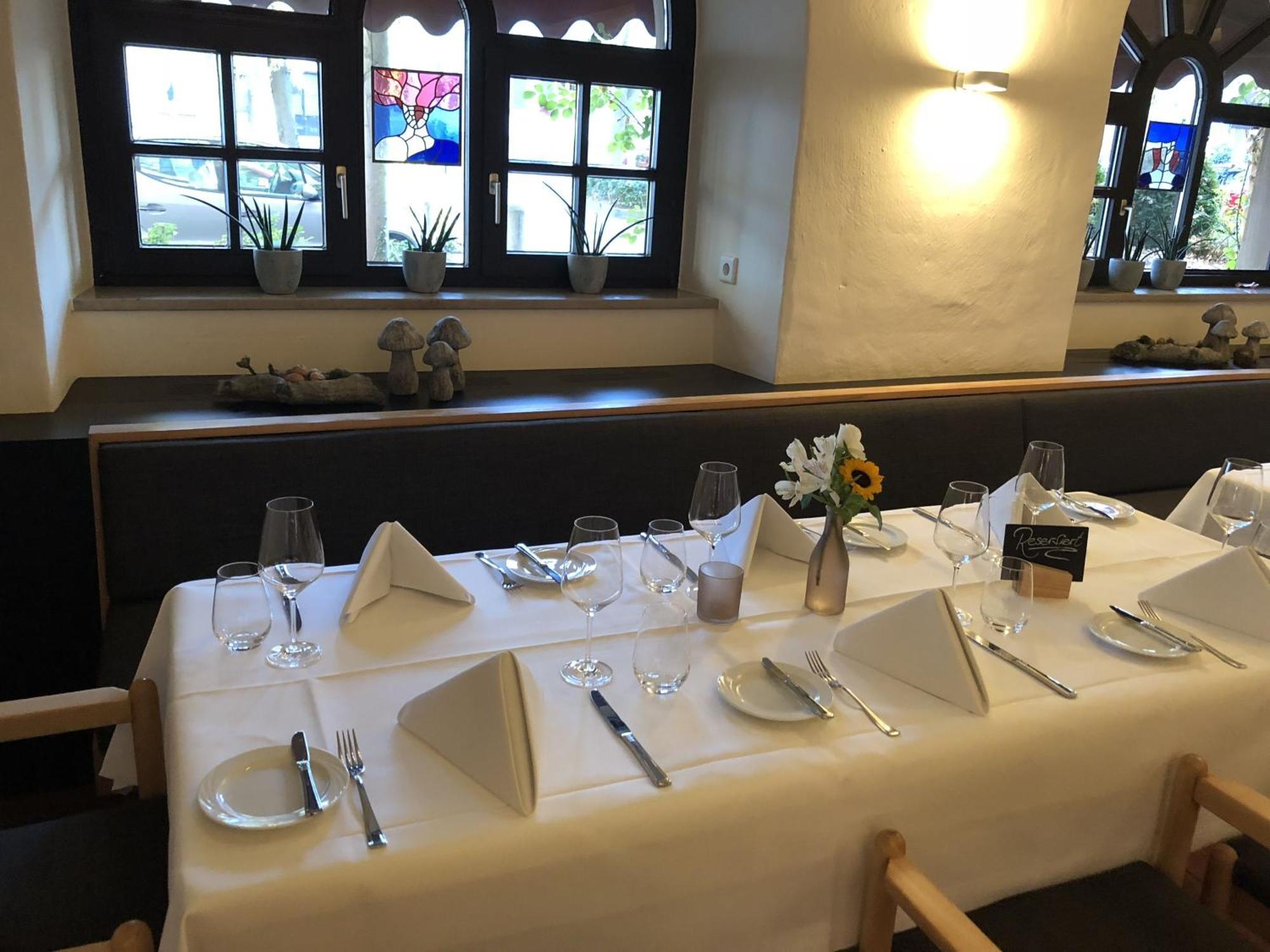 Herzogskelter Restaurant Hotel 居格林根 外观 照片